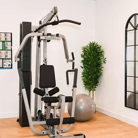 Western Centre Gare Ξενοδοχείο