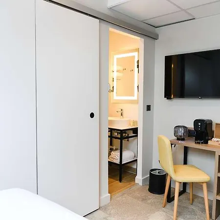 Western Centre Gare Hotel *